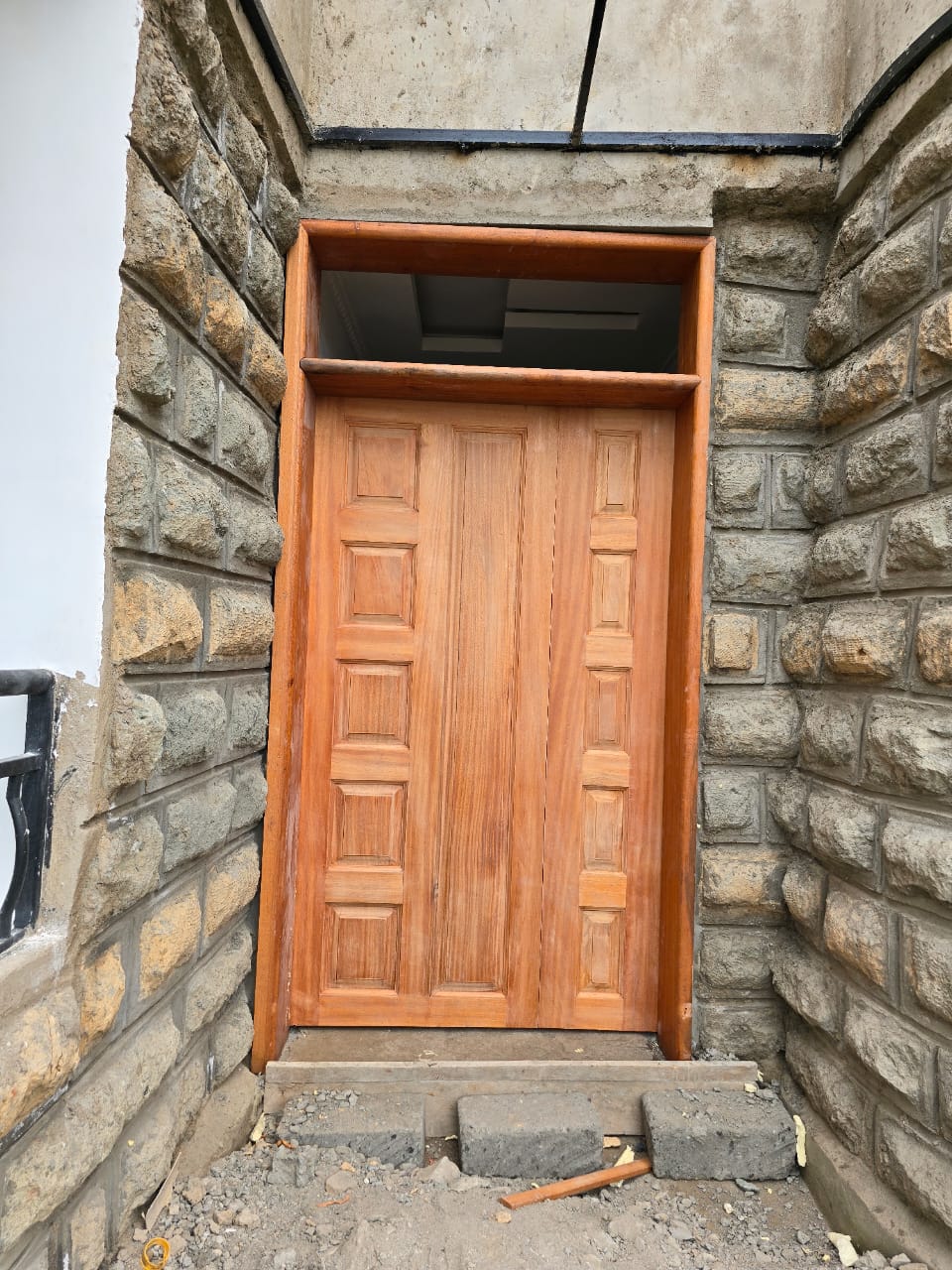 Mahogany Seasoned Doors ( standard, double leaf, main doors). - Image 13