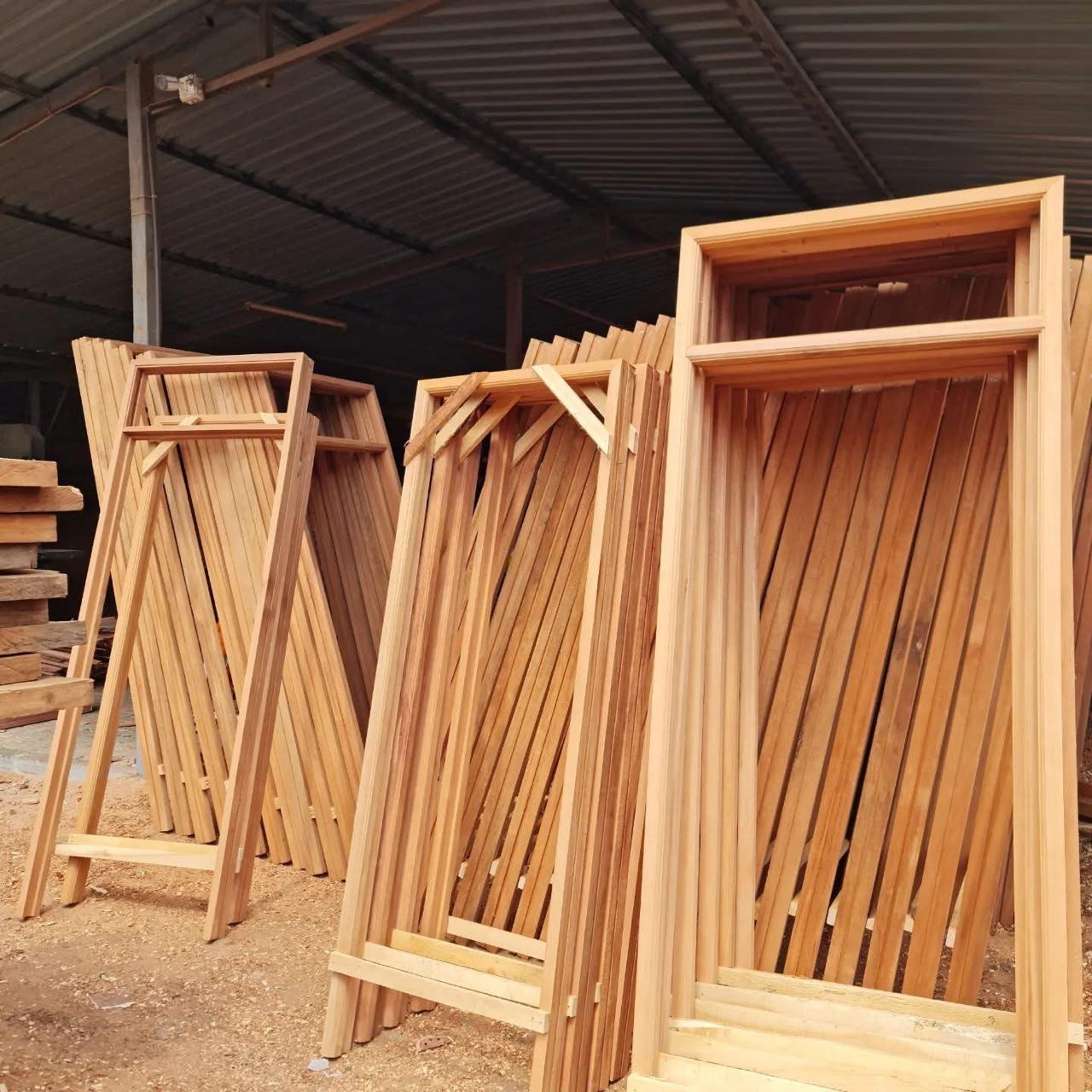 Mahogany Frame 4x2 by 8ft (Ventilation ). - Image 5